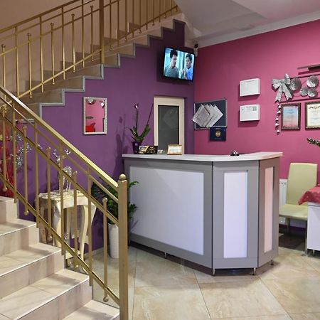 Hotel " Boutique " أوزهورود المظهر الخارجي الصورة